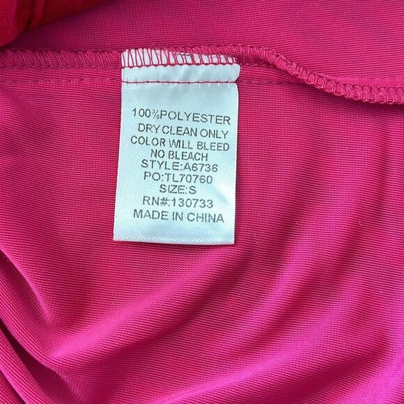 Umgee Women’s Velvet Tunic Button Down Peplum Top in Raspberry Size S - Picture 12 of 12